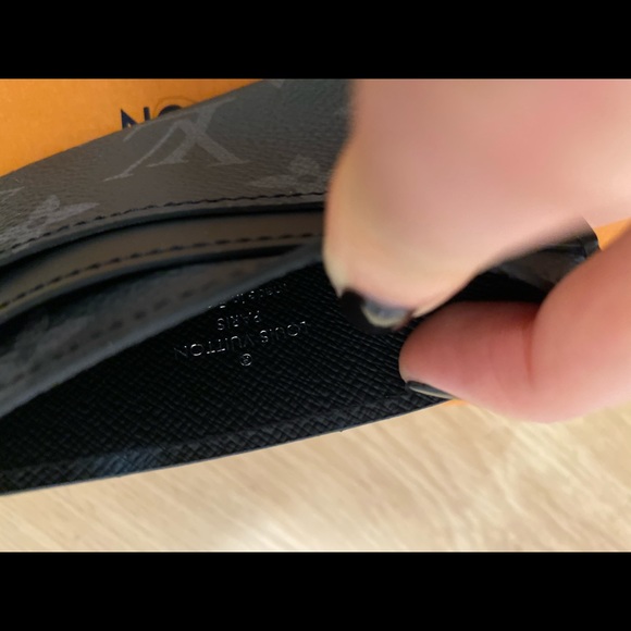 Authentic LV Portes Cartes Double in Eclipse - Picture 5 of 6